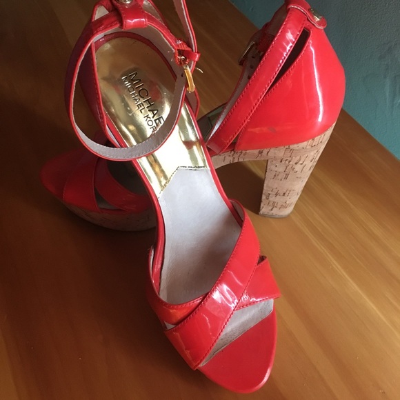 Leo Season Kors - Picture 1 of 3